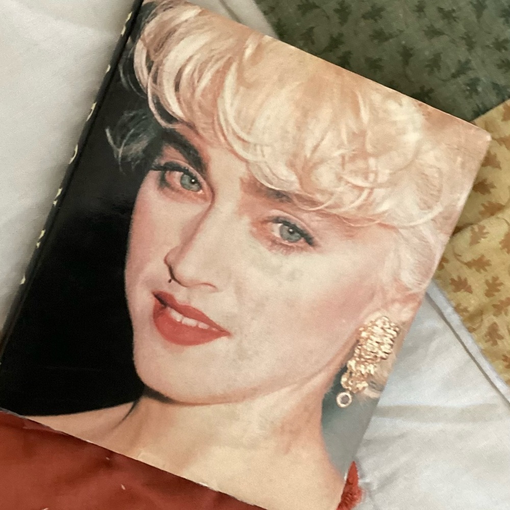 MADONNA miniature book